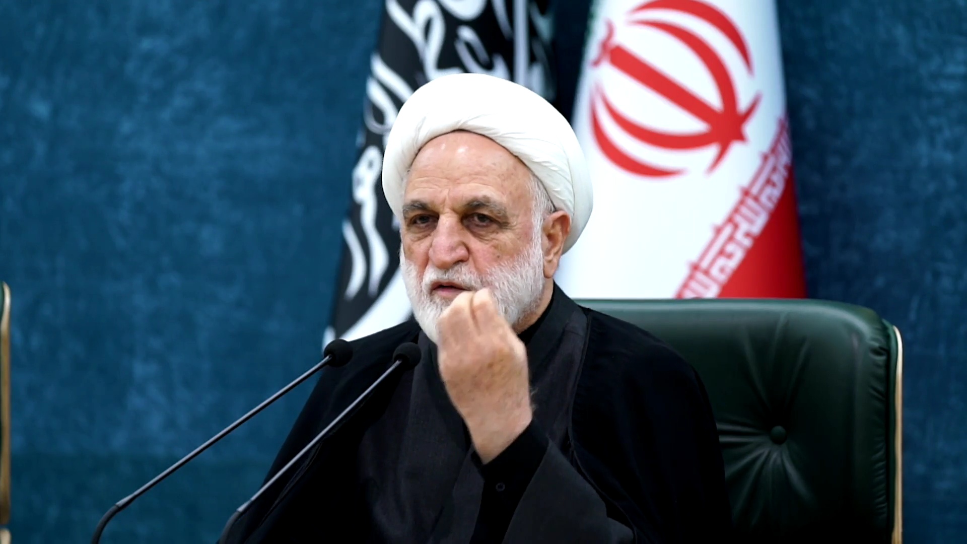 حکومت باید تکلیف خود را با بخش خصوصی روشن کند